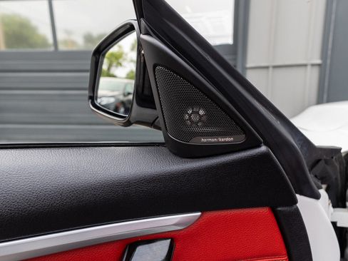 Used 2018 BMW 440i Convertible RWD image 19