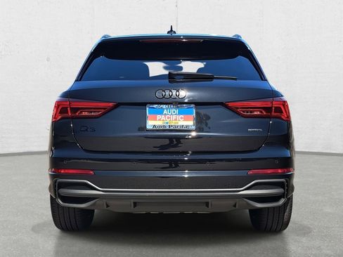 Certified 2025 Audi Q3 2.0T Premium Plus w/ Premium Plus Package image 6