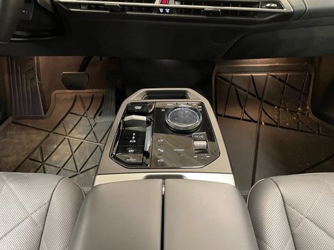 Certified 2025 BMW iX M60 AWD/4WD image 11