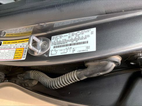 Used 2021 Ford Escape SE AWD/4WD image 34