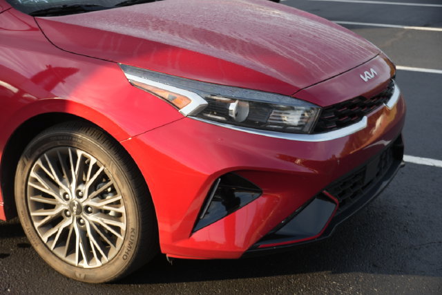 Used 2024 Kia Forte GT-Line FWD image 4
