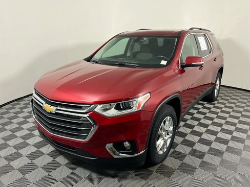 Used 2021 Chevrolet Traverse LT FWD image 7
