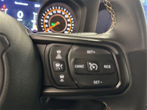 Used 2024 Jeep Gladiator Sport image 26