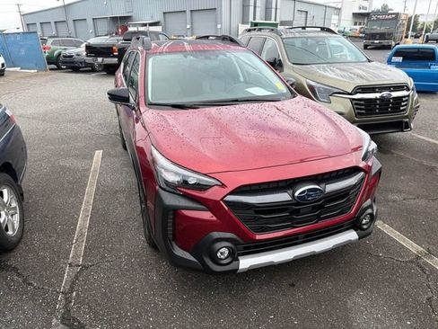 Certified 2024 Subaru Outback Limited AWD/4WD image 3