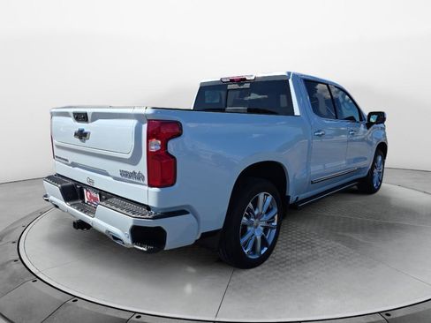 New 2026 Chevrolet Silverado 1500 High Country AWD/4WD image 5