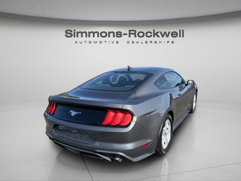Used 2021 Ford Mustang Coupe RWD image 6