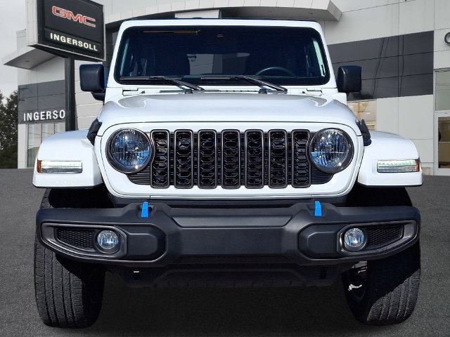 Used 2024 Jeep Wrangler Unlimited AWD/4WD image 21