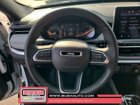 Used 2024 Jeep Compass Latitude AWD/4WD image 23