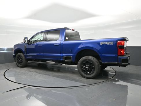 New 2026 Ford F250 Lariat w/ Black Appearance Package AWD/4WD image 6
