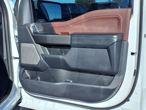 Used 2023 Ford F150 Lariat w/ Equipment Group 502A High image 13