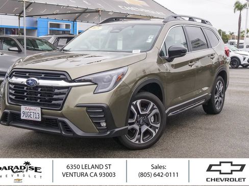 Used 2025 Subaru Ascent Limited AWD/4WD image 1