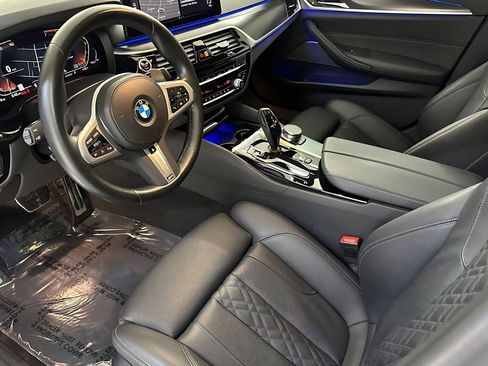 Used 2023 BMW 530i w/ M Sport Package RWD image 22