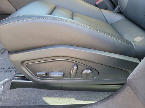 New 2025 Porsche Taycan Turbo AWD/4WD image 25