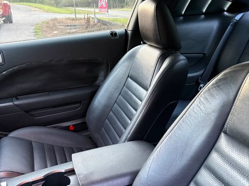 Used 2007 Ford Mustang GT Premium RWD image 12