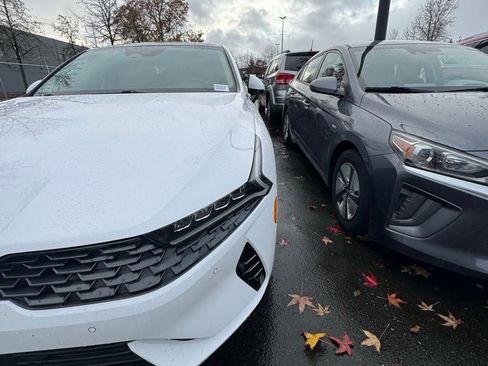 Used 2024 Kia K5 EX w/ EX Premium Package image 10