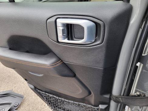 Used 2021 Jeep Gladiator Mojave image 19