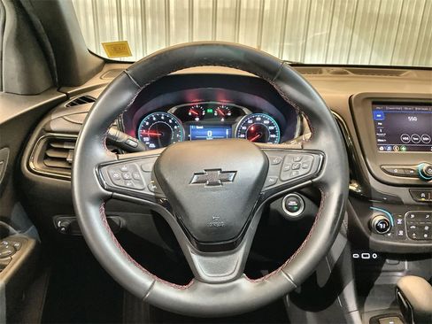 Used 2023 Chevrolet Equinox RS image 11