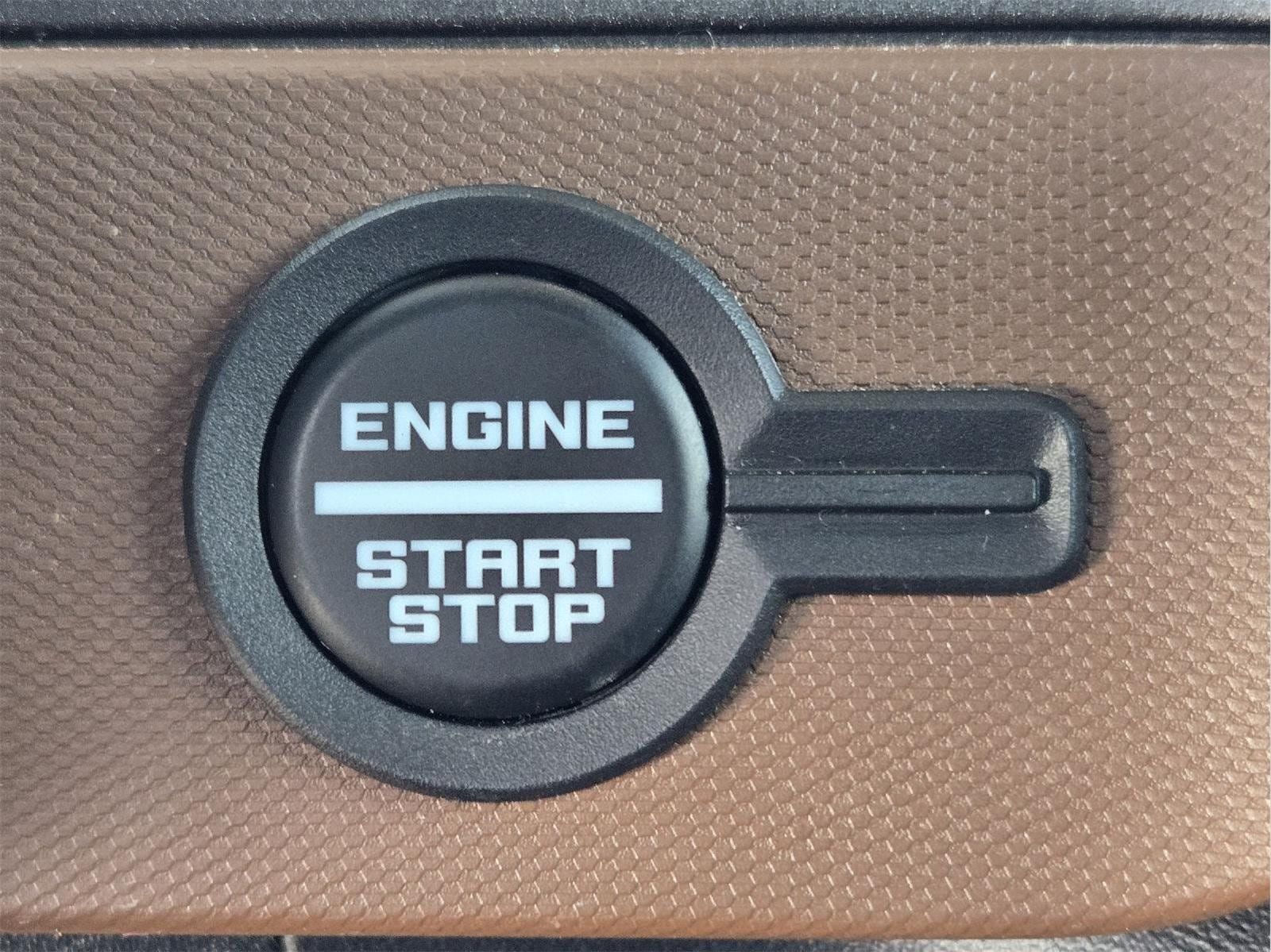 Used 2024 Ford Bronco Outer Banks AWD/4WD image 20