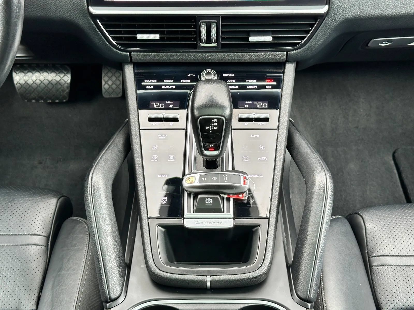 Used 2019 Porsche Cayenne AWD/4WD image 15