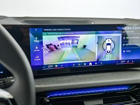 New 2026 BMW i4 eDrive40 w/ Premium Package image 21