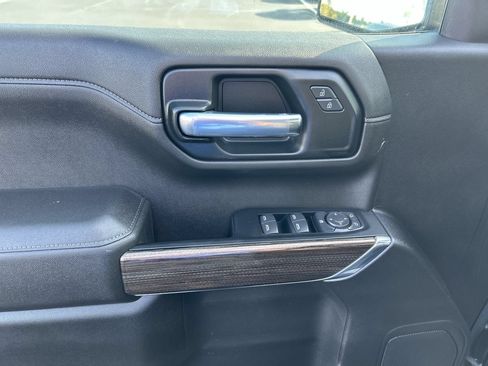 Used 2019 Chevrolet Silverado 1500 LT Trail Boss AWD/4WD image 21
