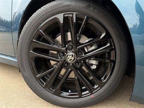 New 2026 Toyota Camry SE image 10