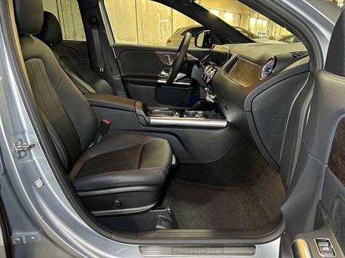 New 2026 Mercedes-Benz GLA 250 4MATIC image 12
