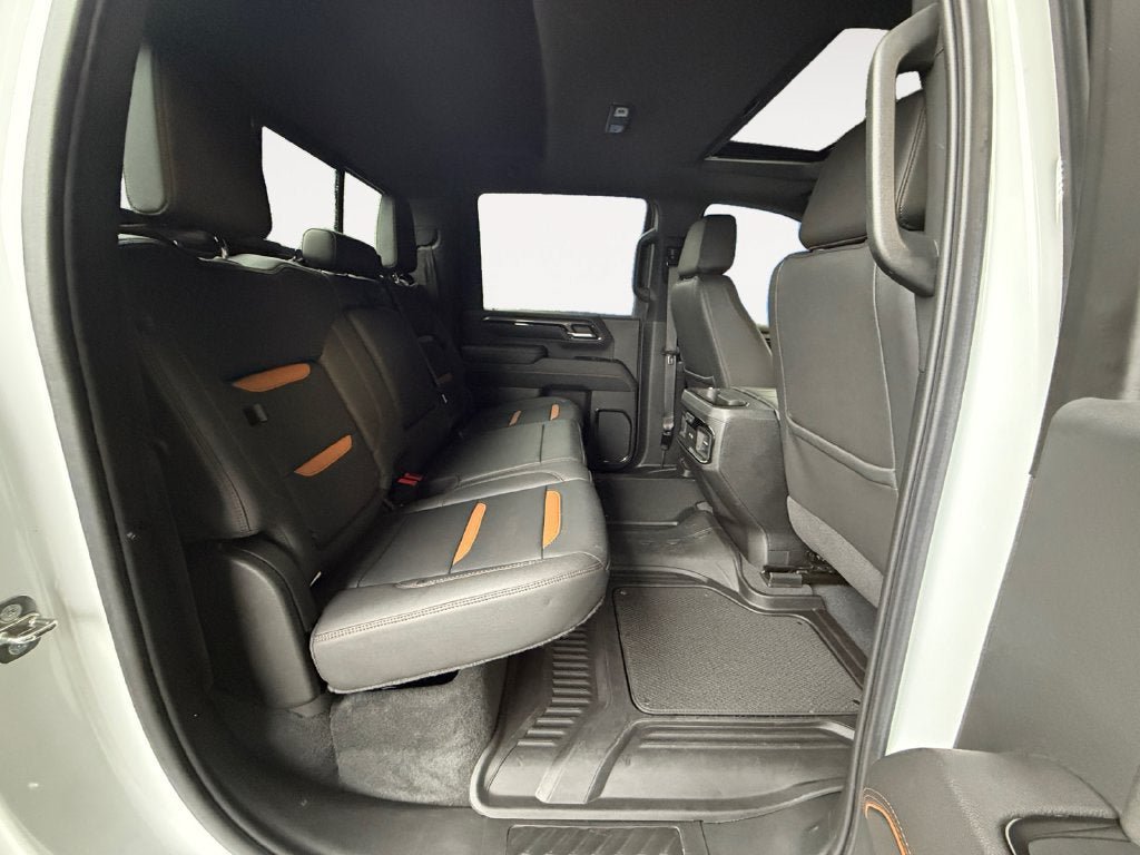 Used 2024 GMC Sierra 2500 AT4 w/ AT4 Premium Plus Package AWD/4WD image 24
