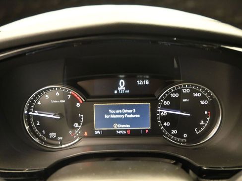 Used 2020 Cadillac XT5 Premium Luxury image 10