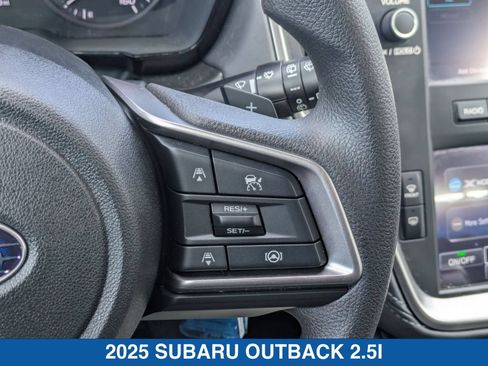 Certified 2025 Subaru Outback AWD/4WD image 18