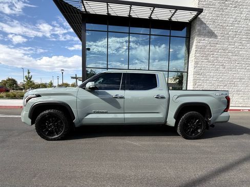 Used 2022 Toyota Tundra Limited w/ TRD Off-Road Package AWD/4WD image 13