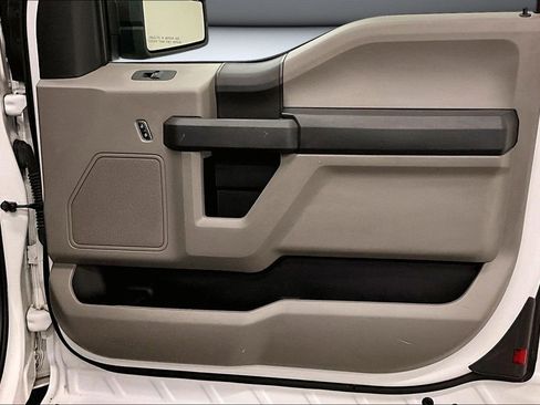 Used 2016 Ford F150 XL w/ Equipment Group 101A Mid image 29