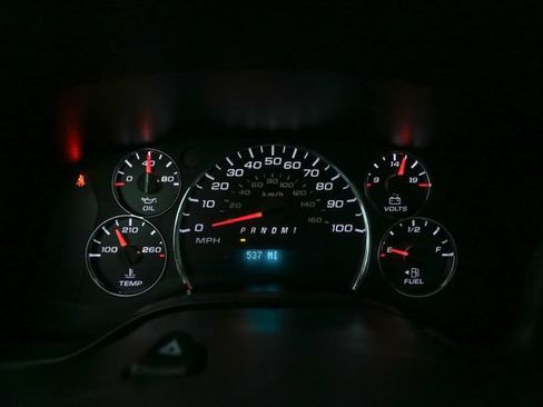 Used 2025 Chevrolet Express 2500 w/ Driver Convenience Package RWD image 24