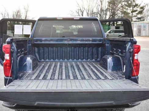 Used 2022 Chevrolet Silverado 1500 Custom Trail Boss image 24