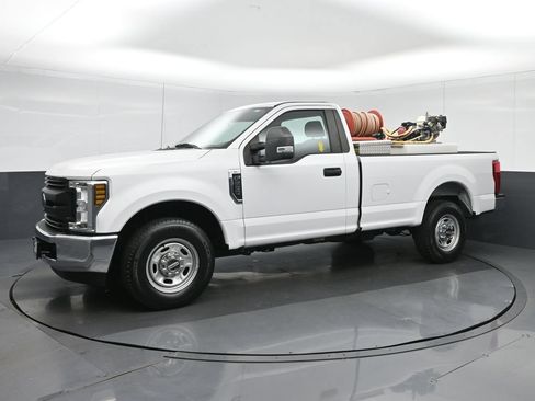 Used 2019 Ford F250 XL w/ XL Value Package RWD image 3