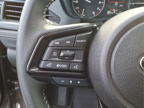 Used 2025 Subaru Forester Premium w/ Convenience Package #1 image 18