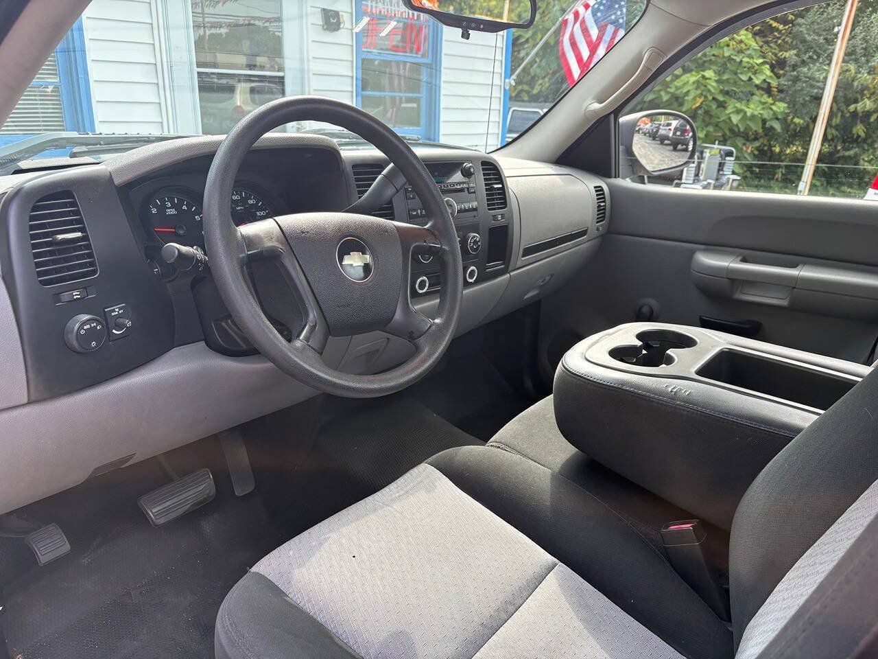 Used 2009 Chevrolet Silverado 1500 W/T RWD image 11