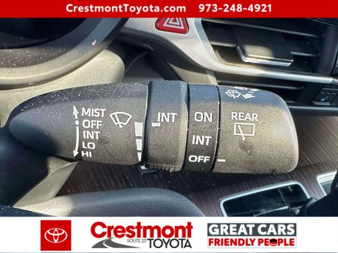 Certified 2023 Toyota Sienna XLE image 19