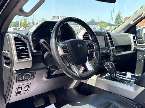 Used 2020 Ford F150 Lariat AWD/4WD image 11