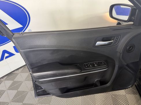 Used 2021 Dodge Charger SXT w/ Leather Interior Group image 22