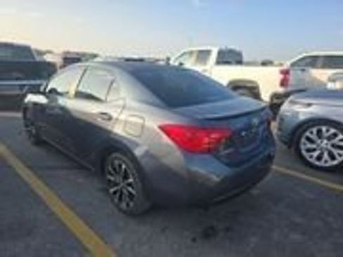 Used 2019 Toyota Corolla SE image 4