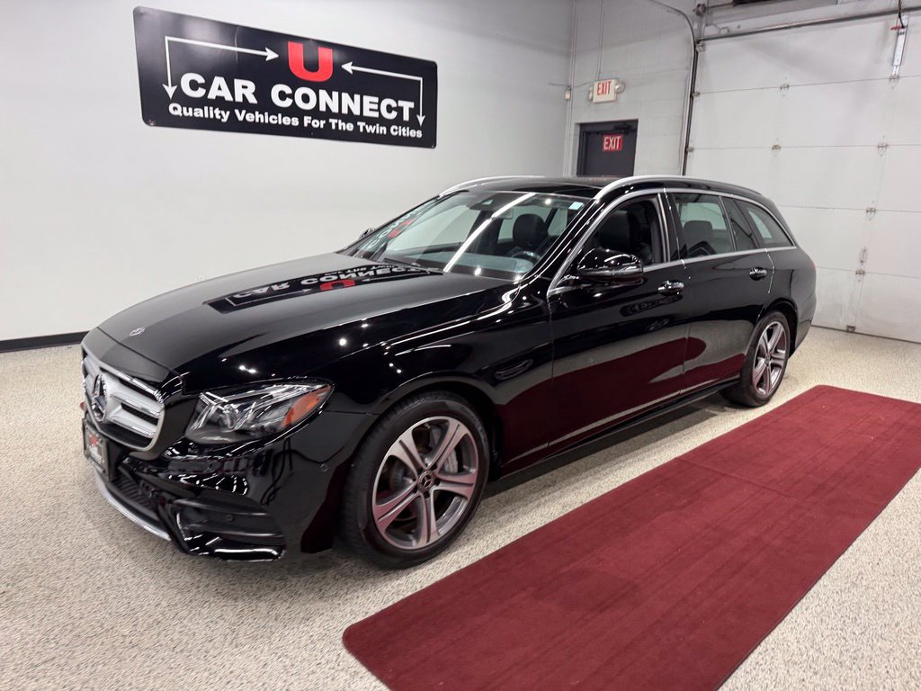Used 2019 Mercedes-Benz E 450 4MATIC Wagon w/ Premium Package image 2