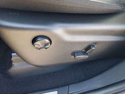 Used 2023 Dodge Durango R/T w/ Tow 'N Go Package image 7