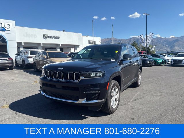 Used 2023 Jeep Grand Cherokee L Limited w/ Luxury Tech Group II AWD/4WD image 3