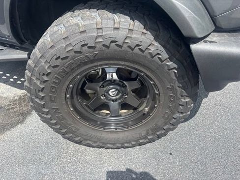 Used 2022 Ford Bronco Big Bend AWD/4WD image 4