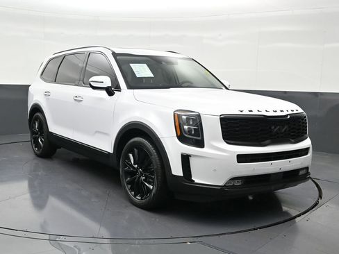 Used 2022 Kia Telluride SX w/ Towing Package image 8