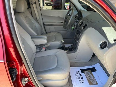 Used 2008 Chevrolet HHR LT FWD image 40