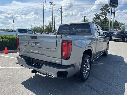 New 2025 GMC Sierra 1500 Denali Ultimate image 6