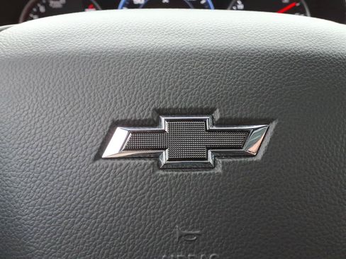 Certified 2023 Chevrolet Traverse Premier w/ Redline Edition AWD/4WD image 17