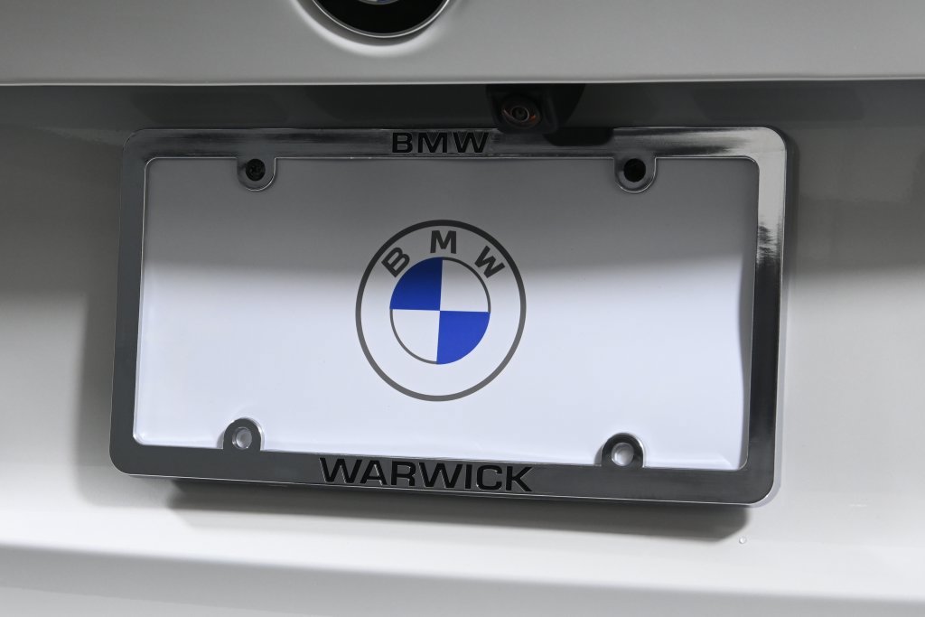 Used 2026 BMW 330i xDrive Sedan w/ Premium Package AWD/4WD image 14